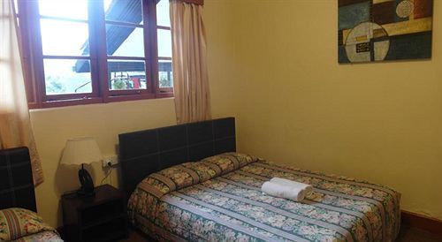 Dew Drop Inn Танах-Рата Экстерьер фото