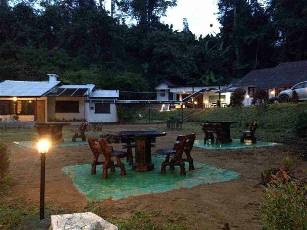 Dew Drop Inn Танах-Рата Экстерьер фото